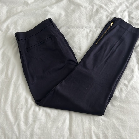 NWT Level 99 Brittany Zip Hem Trouser. Navy. Soft and stretchy fabric - Picture 2 of 8